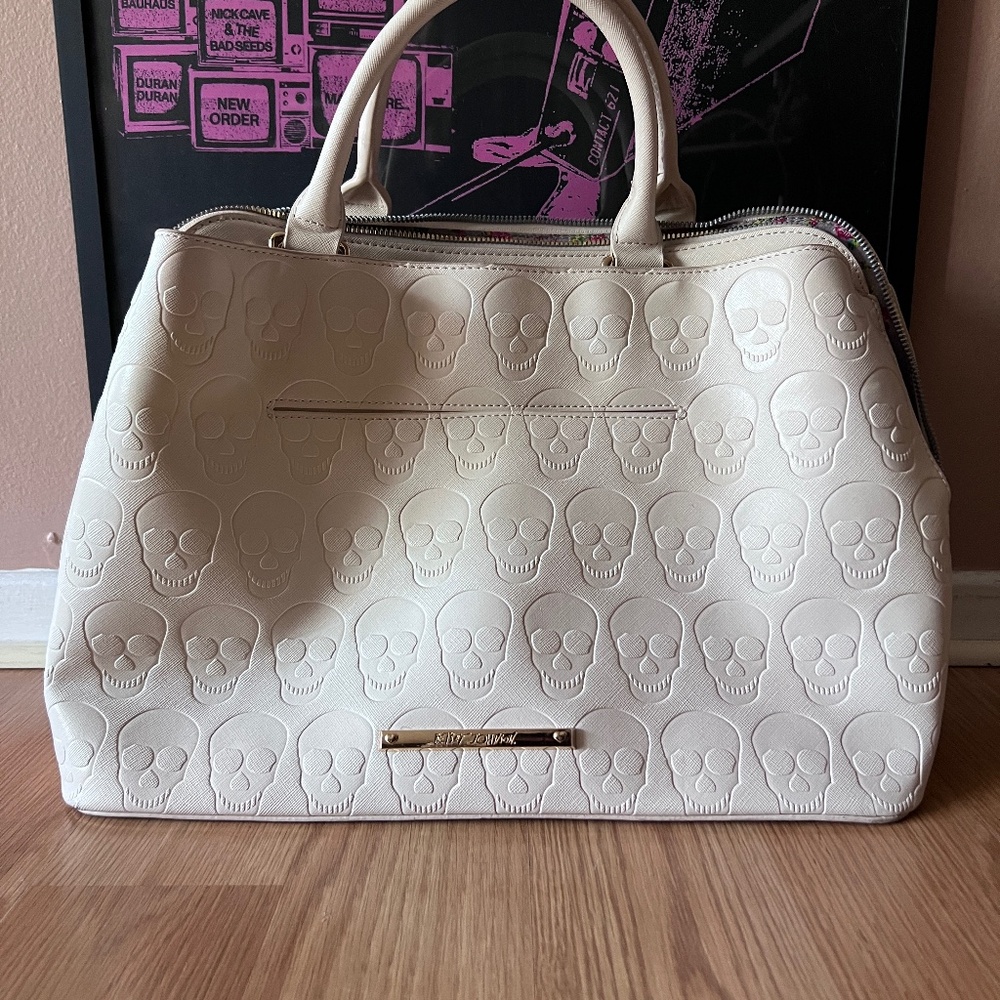 Betsey Johnson Large White Skull tote